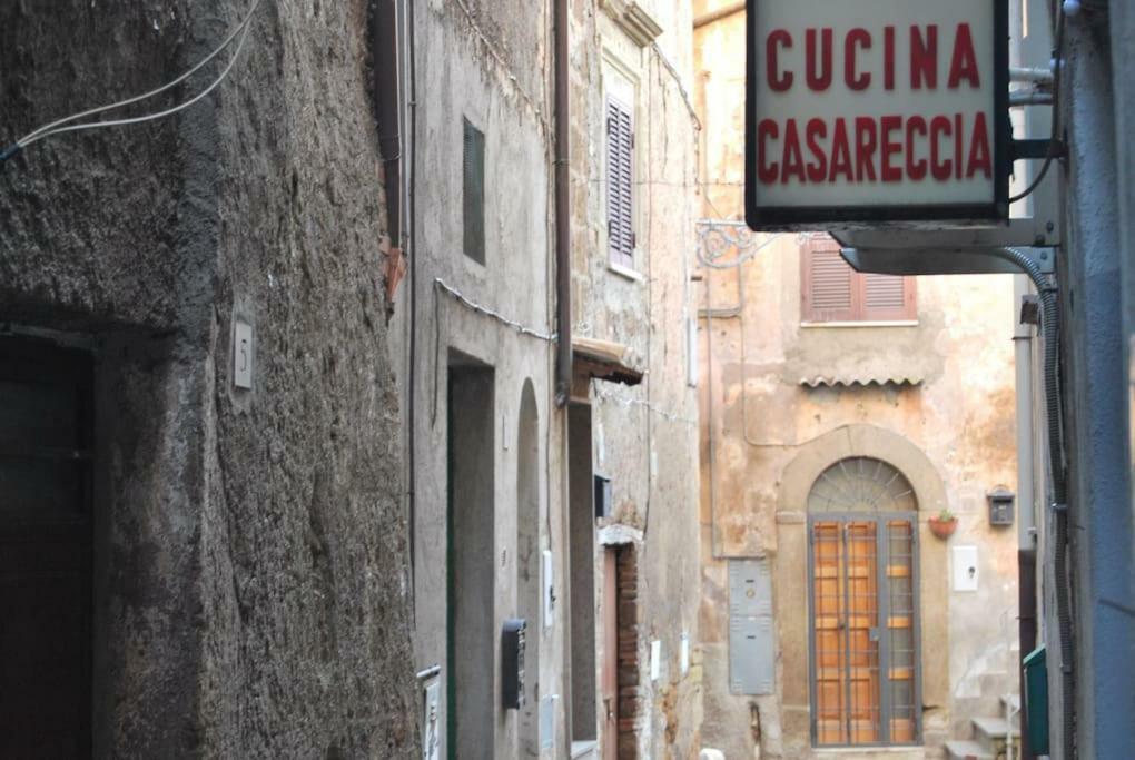 Centralissima Maison Di San Francesco, Unica E Accogliente! Сутри Экстерьер фото
